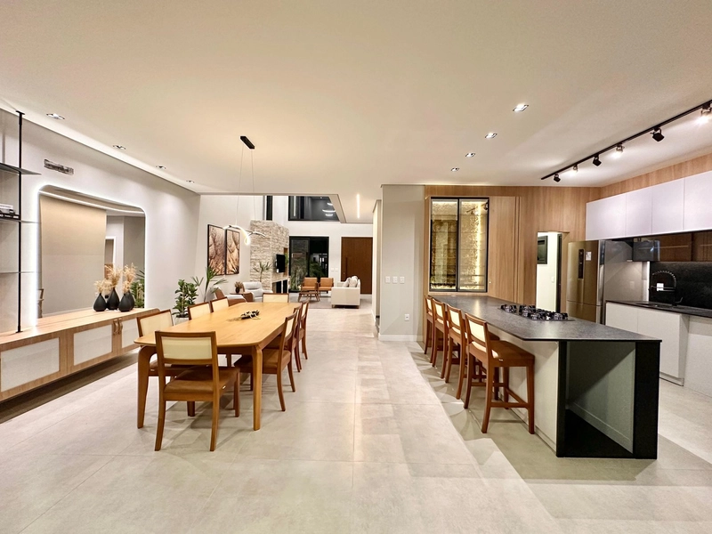 SOBRADO EM CONDOMÍNIO COM 4 SUÍTES: 36ª foto da galeria de imagens do imóvel