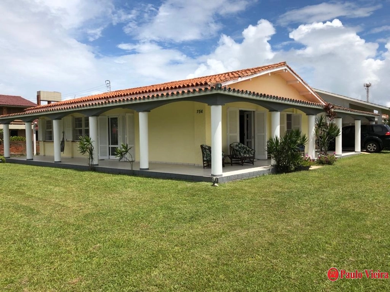 ATLÂNTIDA - CASA DE ESQUINA COM TERRENO DIFERENCIADO: 6ª foto da galeria de imagens do imóvel