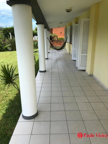 ATLÂNTIDA - CASA DE ESQUINA COM TERRENO DIFERENCIADO: 10ª foto da galeria de imagens do imóvel