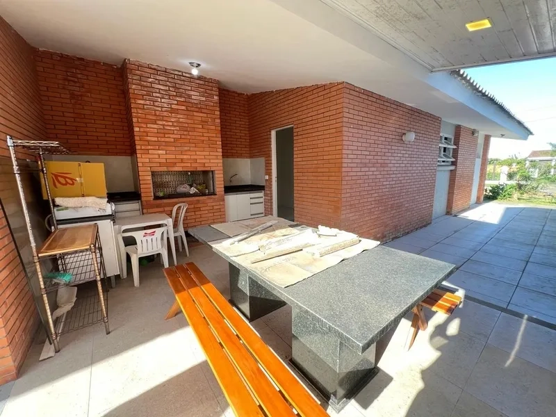 ATLÂNTIDA - CASA DE ESQUINA COM TERRENO DIFERENCIADO: 20ª foto da galeria de imagens do imóvel