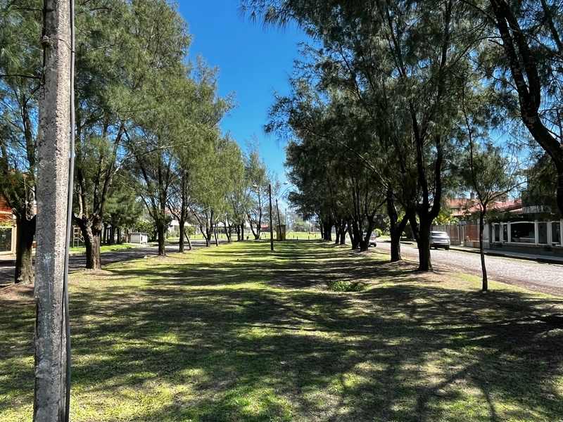 XANGRI-LÁ - APARTAMENTO DUPLEX, 2 SUÍTES, A 50 M DA PRAIA: 28ª foto da galeria de imagens do imóvel