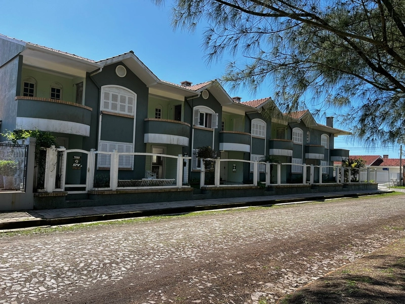 XANGRI-LÁ - APARTAMENTO DUPLEX, 2 SUÍTES, A 50 M DA PRAIA: 24ª foto da galeria de imagens do imóvel