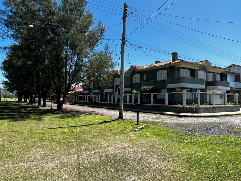 XANGRI-LÁ - APARTAMENTO DUPLEX, 2 SUÍTES, A 50 M DA PRAIA: 27ª foto da galeria de imagens do imóvel