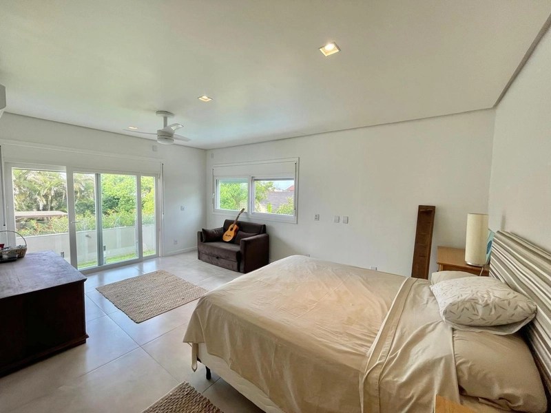 CASA COM PISCINA EM ATLÂNTIDA COM 5 DORMITÓRIOS: 32ª foto da galeria de imagens do imóvel