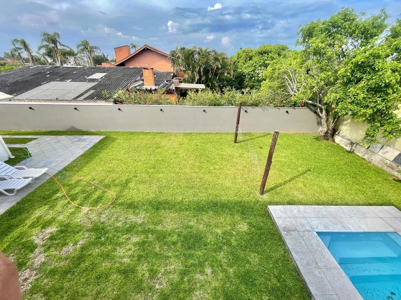 CASA COM PISCINA EM ATLÂNTIDA COM 5 DORMITÓRIOS: 31ª foto da galeria de imagens do imóvel