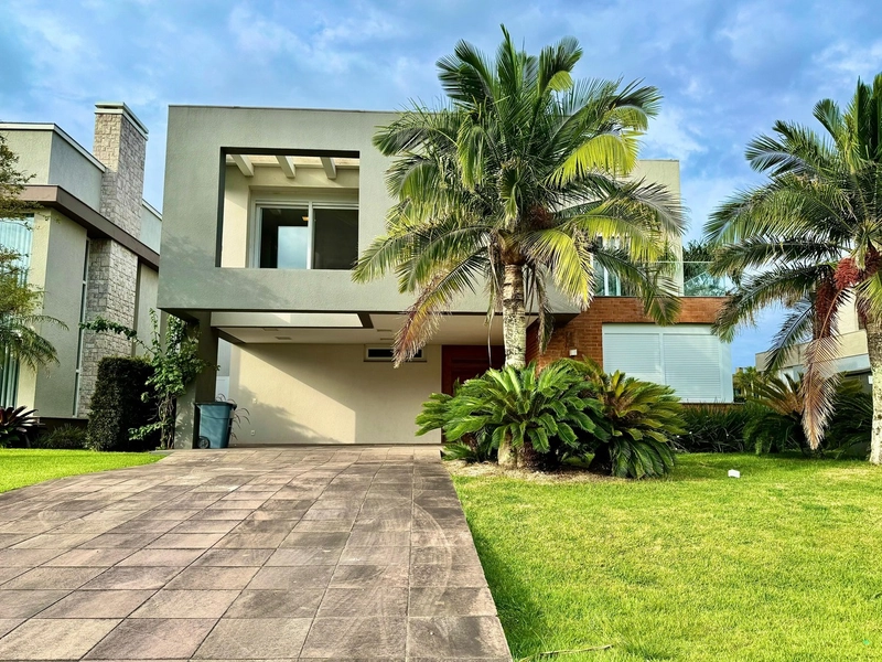 XANGRI-LÁ - CONDOMÍNIO ENSEADA LAGOS - CASA BEIRA-LAGO, 4 SUÍTES