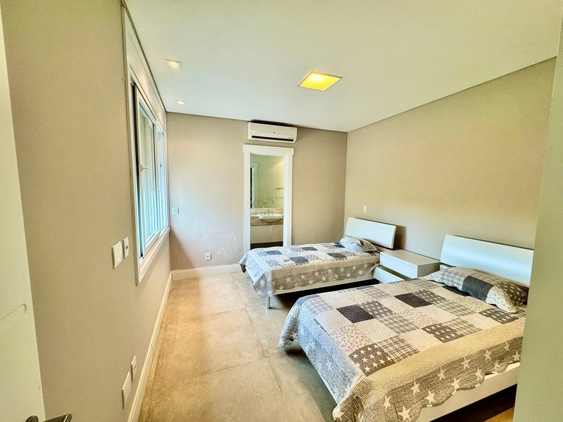 XANGRI-LÁ - CONDOMÍNIO ENSEADA LAGOS - CASA BEIRA-LAGO, 4 SUÍTES: 30ª foto da galeria de imagens do imóvel