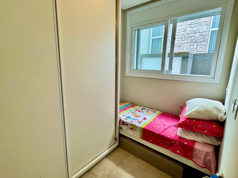 XANGRI-LÁ - CONDOMÍNIO ENSEADA LAGOS - CASA BEIRA-LAGO, 4 SUÍTES: 24ª foto da galeria de imagens do imóvel