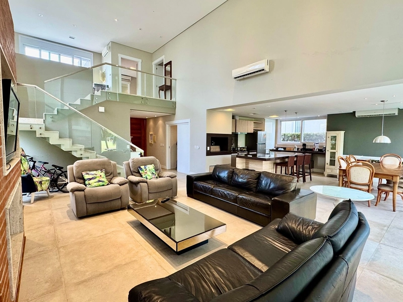 XANGRI-LÁ - CONDOMÍNIO ENSEADA LAGOS - CASA BEIRA-LAGO, 4 SUÍTES: 16ª foto da galeria de imagens do imóvel