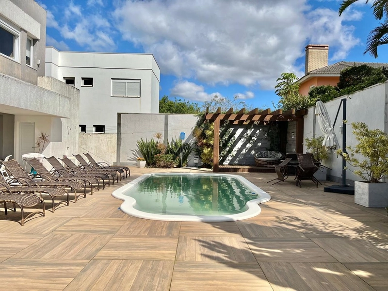ATLÂNTIDA - CASA 5 SUÍTES COM PISCINA: 5ª foto da galeria de imagens do imóvel