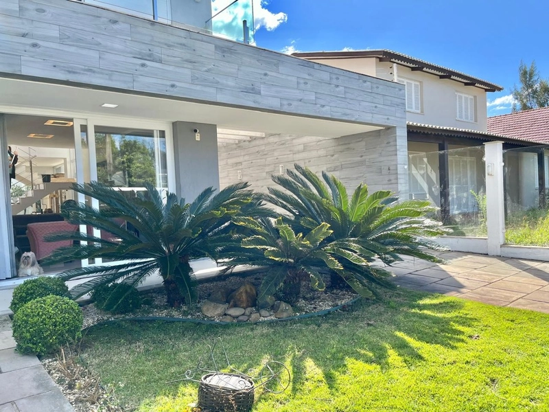 ATLÂNTIDA - CASA 5 SUÍTES COM PISCINA: 3ª foto da galeria de imagens do imóvel