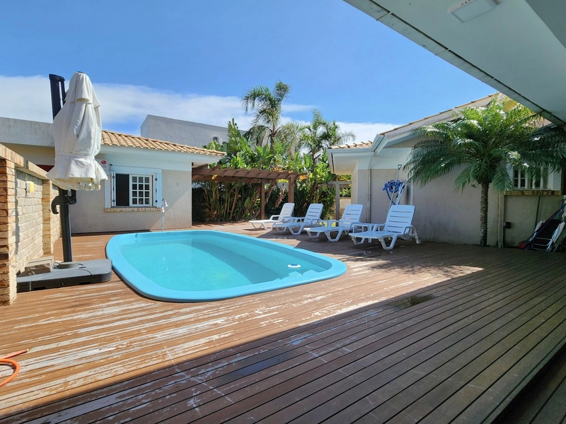 XANGRI-LÁ - CASA TÉRREA DE ESQUINA 4 DORMITÓRIOS, 1 SUÍTE, COM PISCINA: 15ª foto da galeria de imagens do imóvel