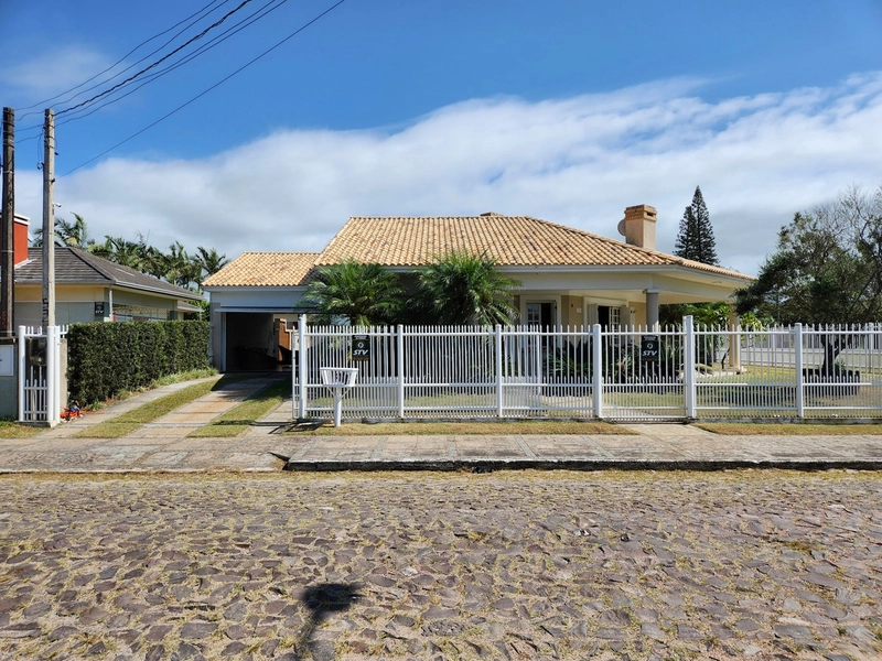 XANGRI-LÁ - CASA TÉRREA DE ESQUINA 4 DORMITÓRIOS, 1 SUÍTE, COM PISCINA: 34ª foto da galeria de imagens do imóvel