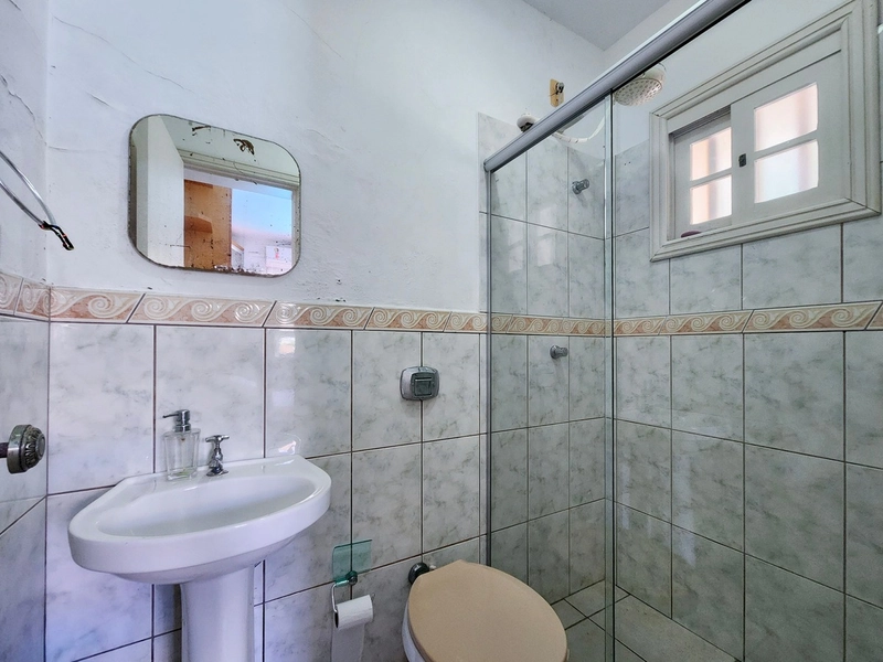 XANGRI-LÁ - CASA TÉRREA DE ESQUINA 4 DORMITÓRIOS, 1 SUÍTE, COM PISCINA: 17ª foto da galeria de imagens do imóvel