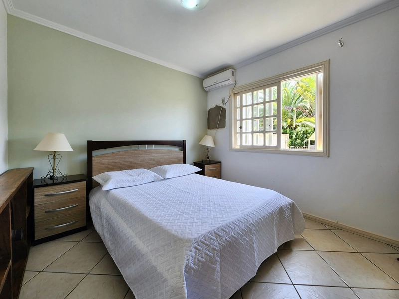 XANGRI-LÁ - CASA TÉRREA DE ESQUINA 4 DORMITÓRIOS, 1 SUÍTE, COM PISCINA: 26ª foto da galeria de imagens do imóvel