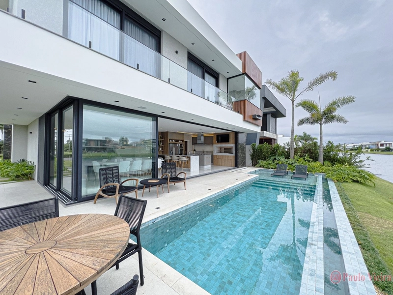 ENSEADA - EXCELENTE SOBRADO COM 5 SUÍTES: 46ª foto da galeria de imagens do imóvel