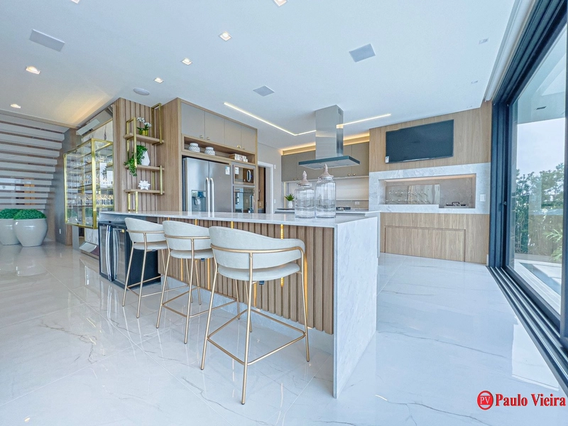 ENSEADA - EXCELENTE SOBRADO COM 5 SUÍTES: 58ª foto da galeria de imagens do imóvel