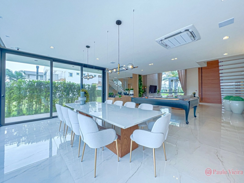 ENSEADA - EXCELENTE SOBRADO COM 5 SUÍTES: 25ª foto da galeria de imagens do imóvel