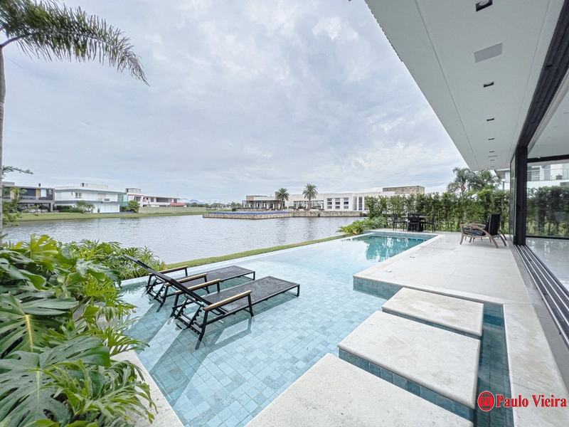 ENSEADA - EXCELENTE SOBRADO COM 5 SUÍTES: 37ª foto da galeria de imagens do imóvel