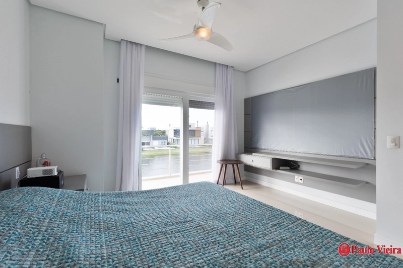 XANGRI-LÁ - CASA  BEIRA-LAGO, 4 SUÍTES, COM PISCINA AQUECIDA: 18ª foto da galeria de imagens do imóvel