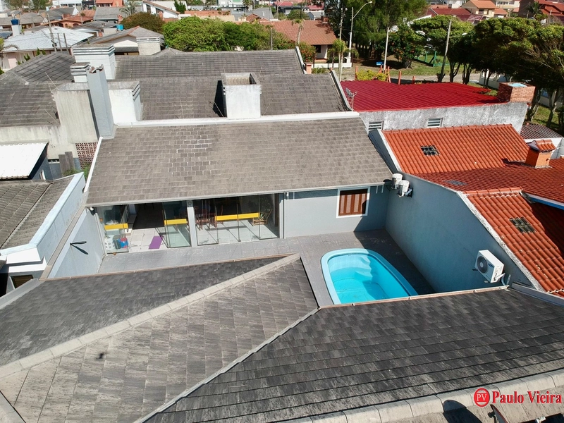 XANGRI-LÁ - CASA TÉRREA 4 DORMITÓRIOS, COM PISCINA - PERTO DO MAR: 6ª foto da galeria de imagens do imóvel