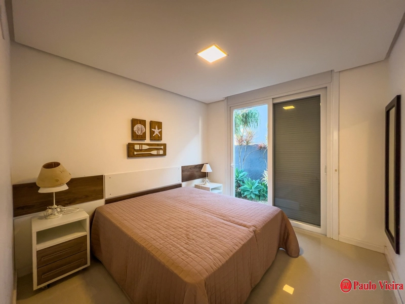 XANGRI-LÁ- CASA BEIRA-LAGO 4 SUÍTES COM PISCINA: 34ª foto da galeria de imagens do imóvel