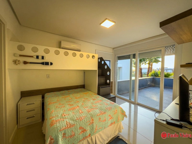 XANGRI-LÁ- CASA BEIRA-LAGO 4 SUÍTES COM PISCINA: 42ª foto da galeria de imagens do imóvel