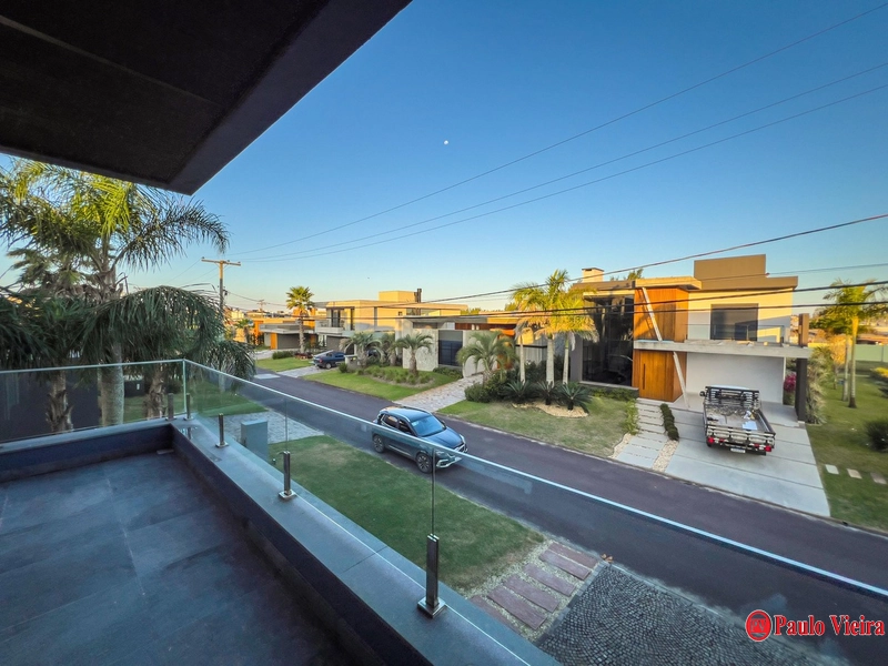 XANGRI-LÁ- CASA BEIRA-LAGO 4 SUÍTES COM PISCINA: 37ª foto da galeria de imagens do imóvel