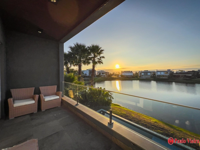 XANGRI-LÁ- CASA BEIRA-LAGO 4 SUÍTES COM PISCINA: 46ª foto da galeria de imagens do imóvel