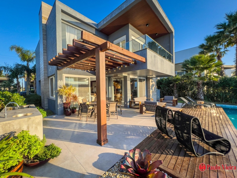 XANGRI-LÁ- CASA BEIRA-LAGO 4 SUÍTES COM PISCINA: 21ª foto da galeria de imagens do imóvel