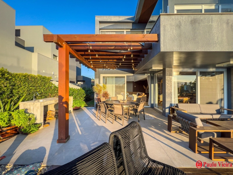 XANGRI-LÁ- CASA BEIRA-LAGO 4 SUÍTES COM PISCINA: 19ª foto da galeria de imagens do imóvel