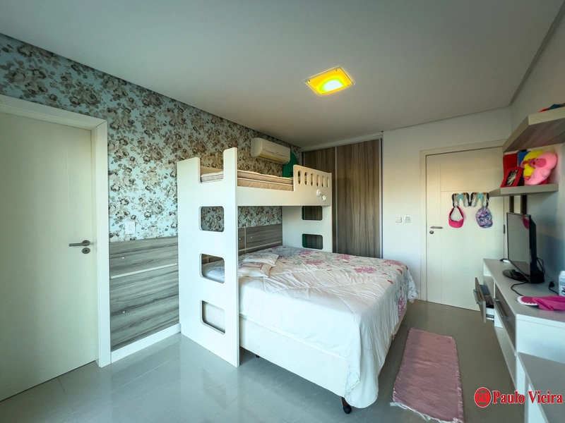 XANGRI-LÁ- CASA BEIRA-LAGO 4 SUÍTES COM PISCINA: 36ª foto da galeria de imagens do imóvel