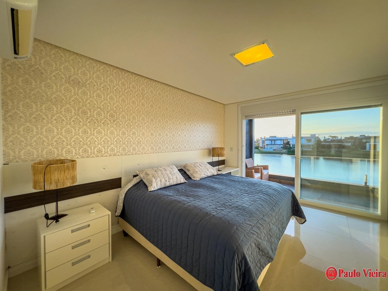 XANGRI-LÁ- CASA BEIRA-LAGO 4 SUÍTES COM PISCINA: 43ª foto da galeria de imagens do imóvel