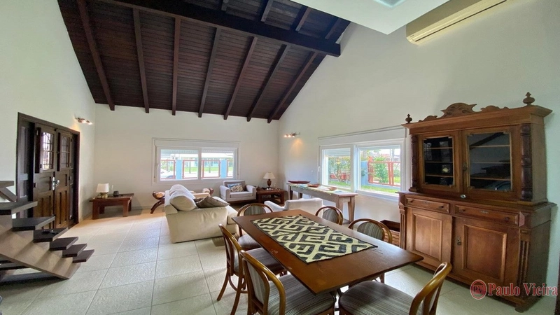 ATLÂNTIDA - EXCELENTE SOBRADO LOCALIZADO A APENAS ALGUNS METROS DO MAR: 11ª foto da galeria de imagens do imóvel