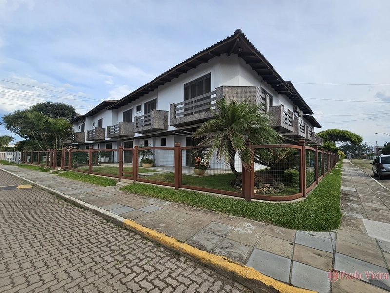 XANGRI-LA - DUPLEX FRENTE PARA AVENIDA, 3 QUADRAS DO MAR: 22ª foto da galeria de imagens do imóvel