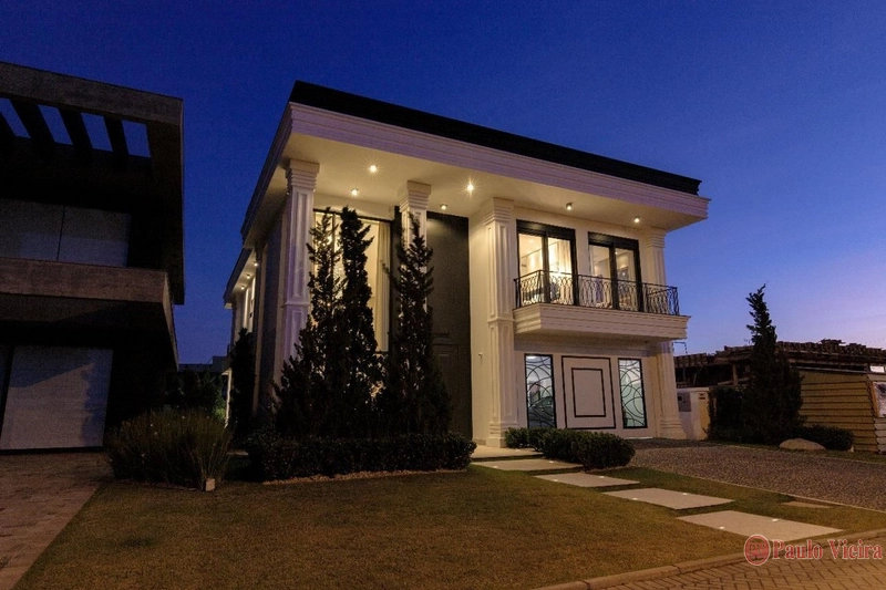 SENSE -  SOBRADO COM  5  SUÍTES, COM VISTA PARA O LAGO: 28ª foto da galeria de imagens do imóvel