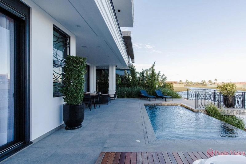 SENSE -  SOBRADO COM  5  SUÍTES, COM VISTA PARA O LAGO: 8ª foto da galeria de imagens do imóvel