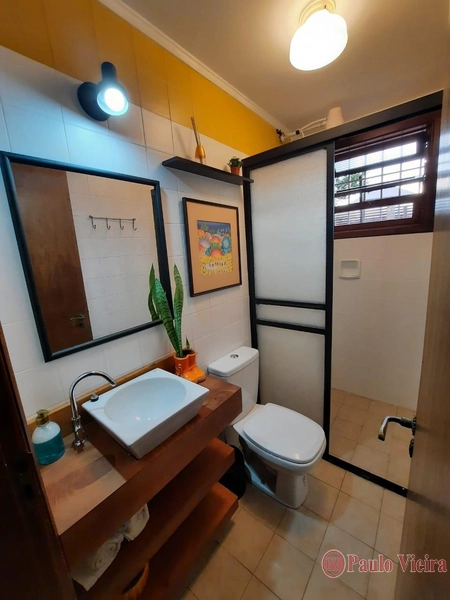 Casa de esquina com 4 dormitórios perto do mar: 19ª foto da galeria de imagens do imóvel