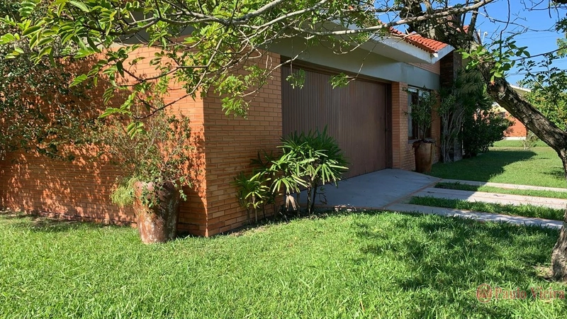 Casa de esquina com 4 dormitórios perto do mar: 5ª foto da galeria de imagens do imóvel