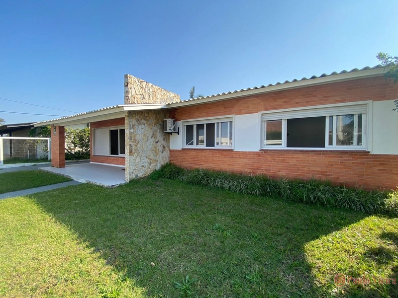 ATLÂNTIDA -  CASA TÉRREA, FRENTE SERRA: 4ª foto da galeria de imagens do imóvel