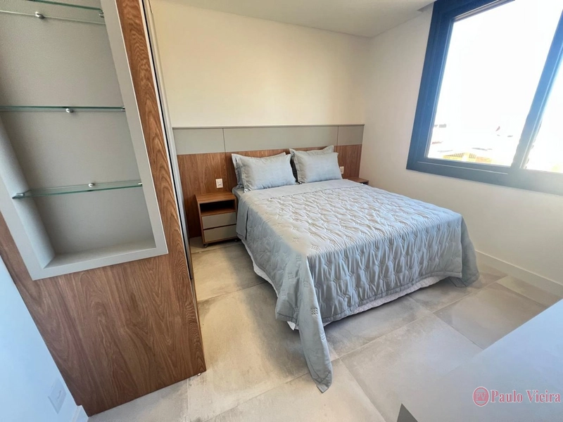 XANGRI-Á -  EXCELENTE  SOBRADO COM 5 DORMITÓRIOS E PISCINA: 49ª foto da galeria de imagens do imóvel