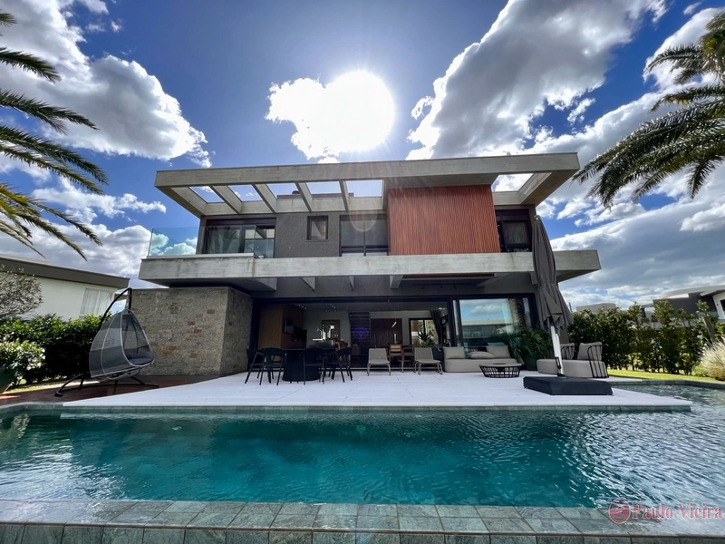 ENSEADA -  LUXUOSO SOBRADO EM LOCALIZAÇÃO PRIVILEGIADA: 7ª foto da galeria de imagens do imóvel