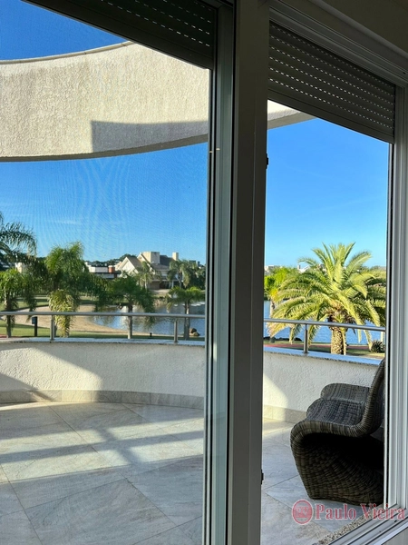 QUINTAS DO LAGO - EXUBERANTE SOBRADO COM 3 AMPLAS SUÍTES: 42ª foto da galeria de imagens do imóvel