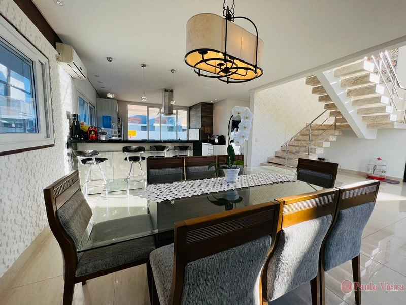 QUINTAS DO LAGO - EXUBERANTE SOBRADO COM 3 AMPLAS SUÍTES: 25ª foto da galeria de imagens do imóvel