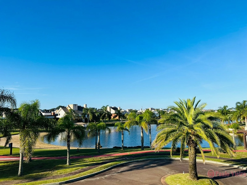 QUINTAS DO LAGO - EXUBERANTE SOBRADO COM 3 AMPLAS SUÍTES: 32ª foto da galeria de imagens do imóvel