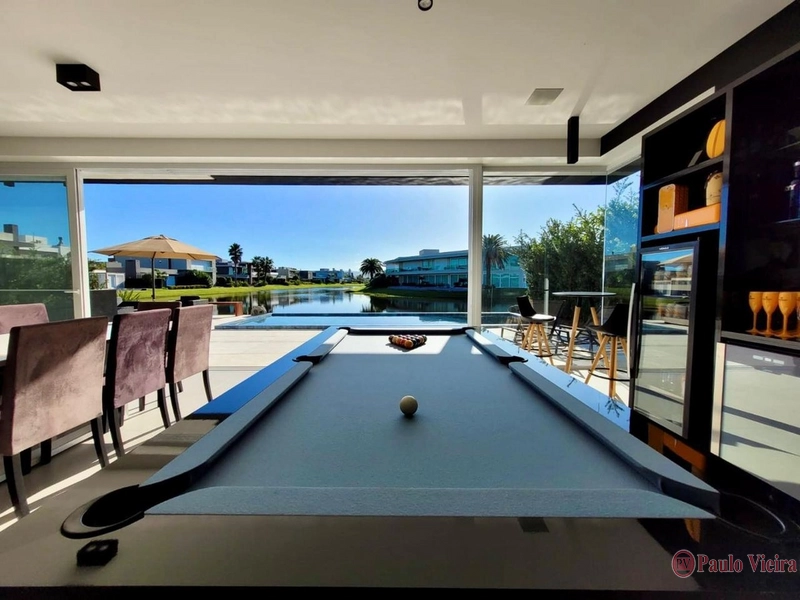 ENSEADA -  SOBRADO BEIRA LAGO, COM 5 SUÍTES: 32ª foto da galeria de imagens do imóvel