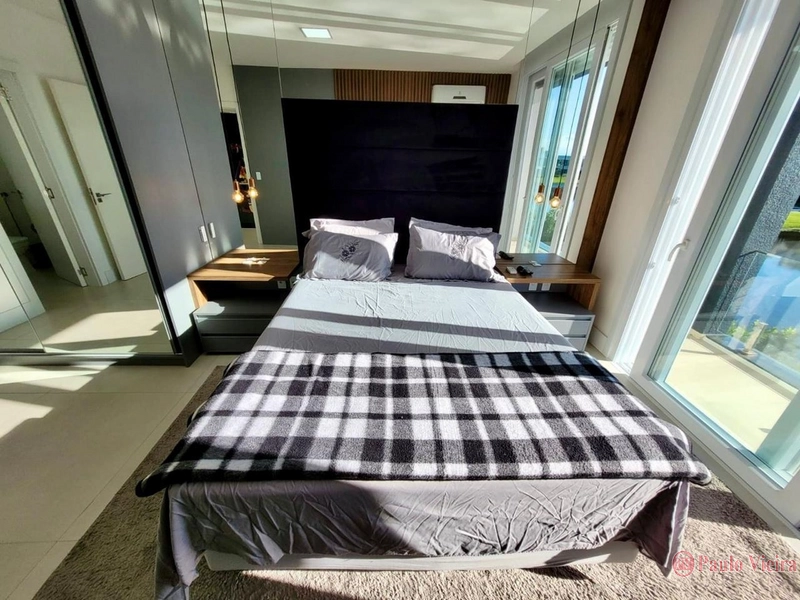 ENSEADA -  SOBRADO BEIRA LAGO, COM 5 SUÍTES: 40ª foto da galeria de imagens do imóvel