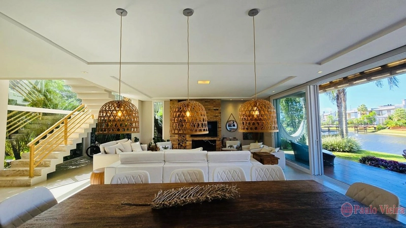 MALIBU - SOBRADO BEIRA LAGO COM 5 SUÍTES: 9ª foto da galeria de imagens do imóvel