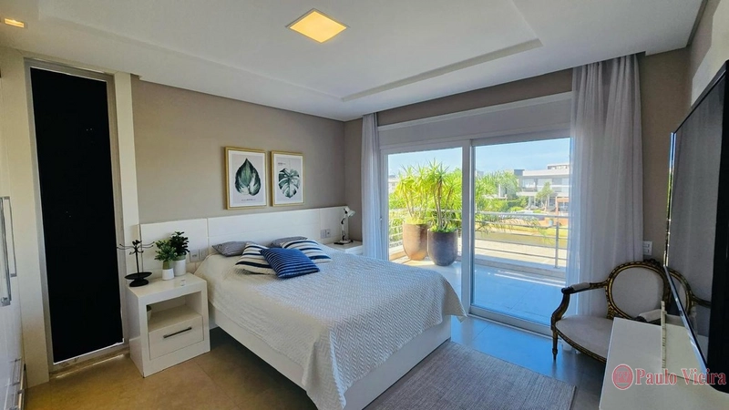 MALIBU - SOBRADO BEIRA LAGO COM 5 SUÍTES: 27ª foto da galeria de imagens do imóvel