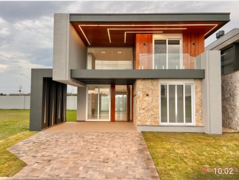 AMARE -  SOBRADO COM 4 SUÍTES